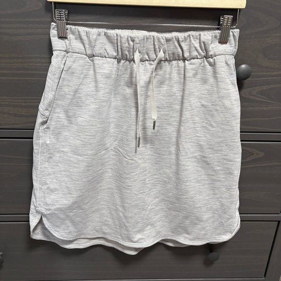 Lululemon On The Fly Skirt - Picture 3 of 7